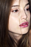 Maquillage-coiffure : Griphée
Photographe : Gabriel Moginot
Mannequin : Bruna Mattos@Ford